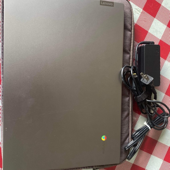 Almost new - Picture 7 of 12